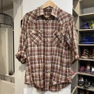 Plaid long sleeve shirt - snap buttons